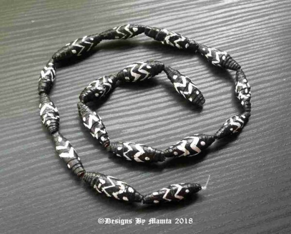 5 Black White Tribal Paper Beads