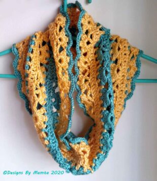 Blooming Hearts Cowl