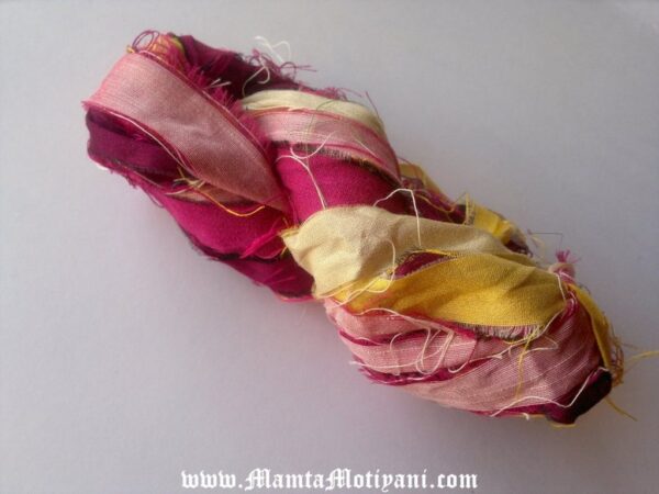Blooming Lily Flower Multicolored Yarn Ribbon