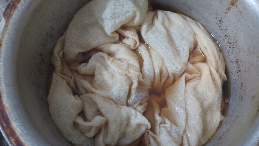 Fabric Dyeing With Tea & Coffee