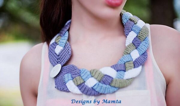 Four Braid Crochet Necklace Pattern