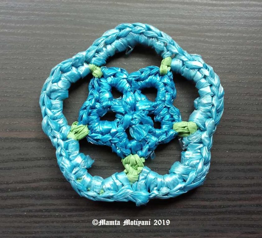 Plarn Flower Applique Easy Crochet Pattern Recycled Plastic Yarn