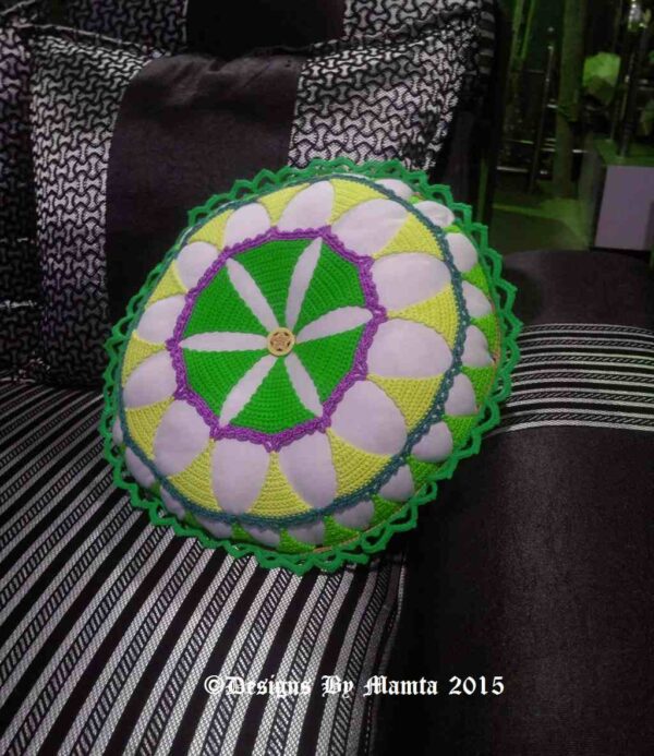 Round Pillow Crochet Pattern